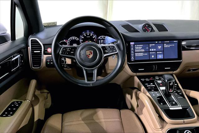 2020 porsche cayenne base