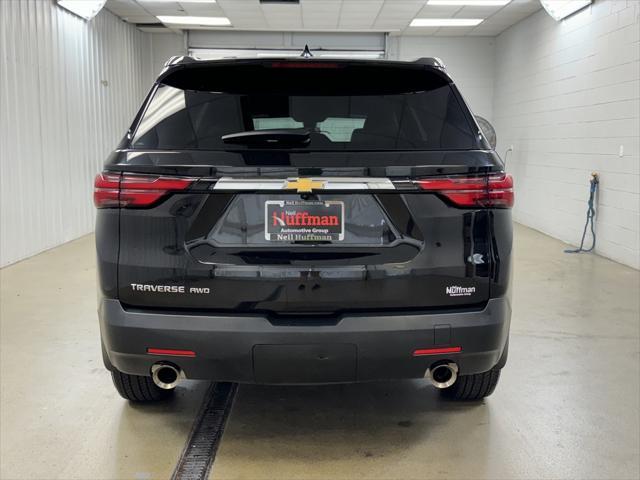 2023 chevrolet traverse ls
