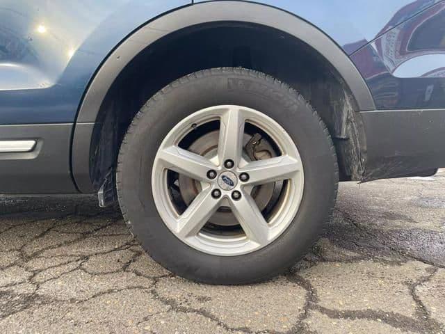 2016 ford explorer in laurence harbor, new jersey