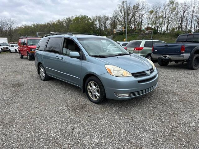 2005 toyota sienna xle