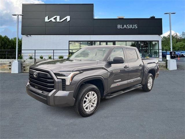 2024 toyota tundra sr5