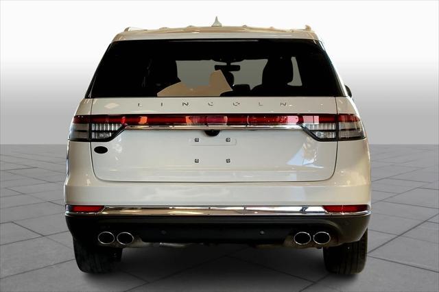 2022 lincoln aviator reserve awd