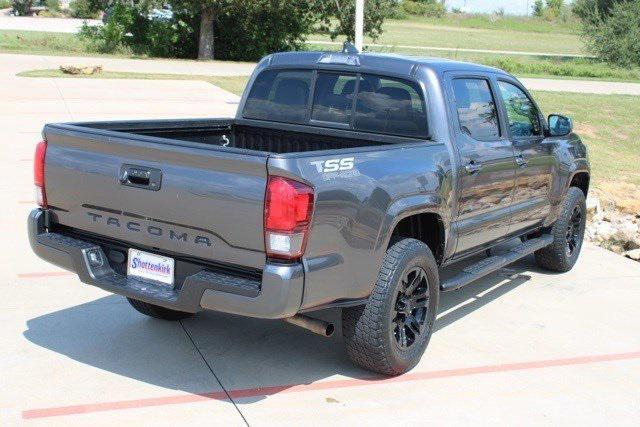 2022 toyota tacoma sr