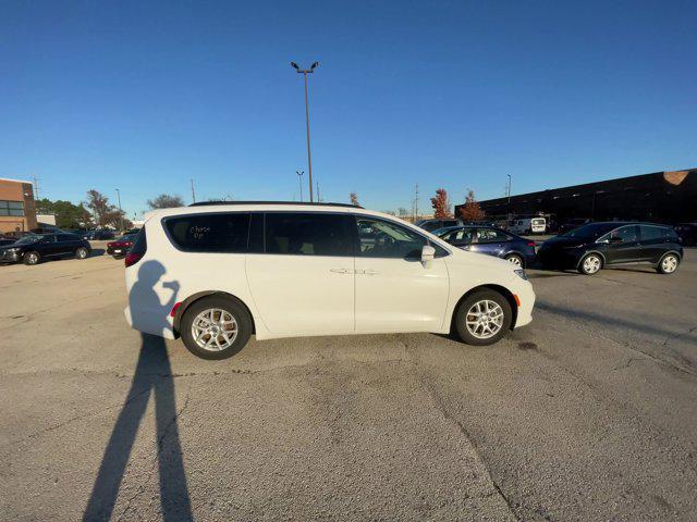 2022 chrysler pacifica touring l