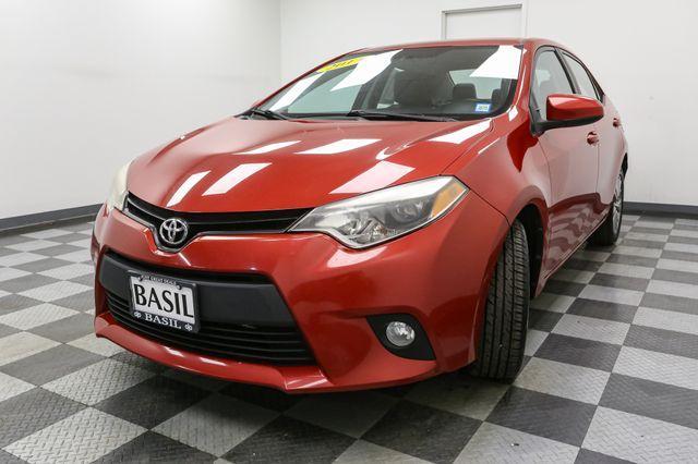 2014 toyota corolla le plus