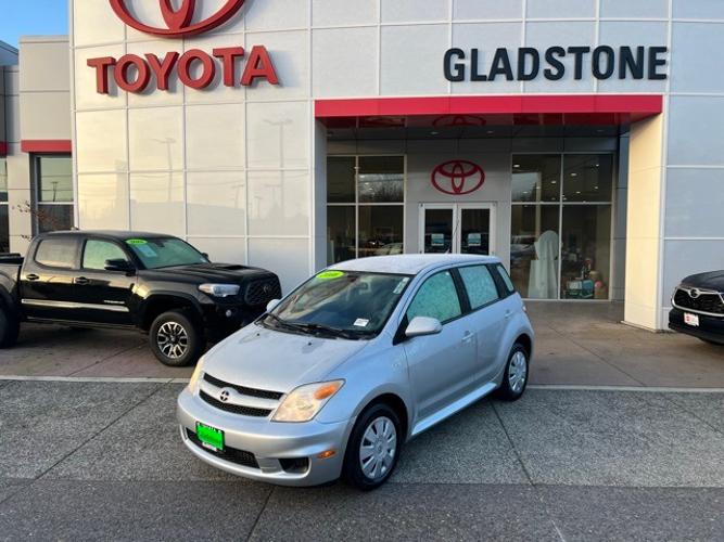 used 2006 scion xa