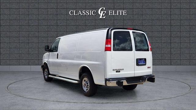 2022 gmc savana 2500 work van