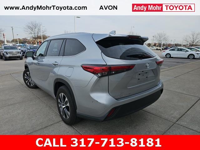 2023 toyota highlander xle