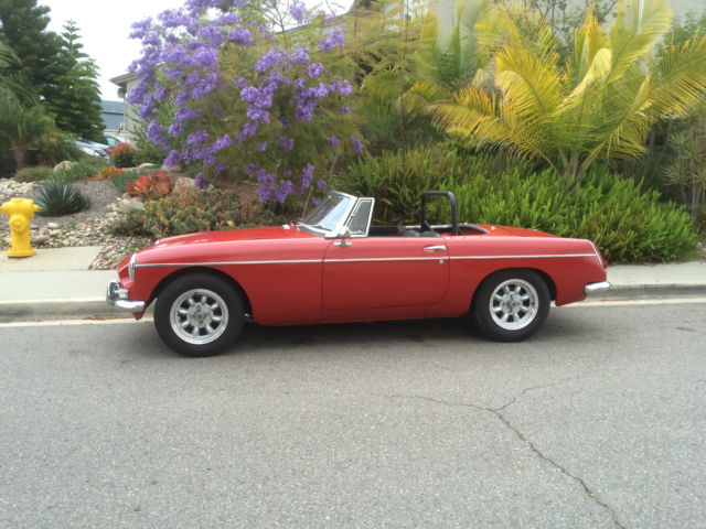 1965 mgb roadster convertible - california driver w/overdrive