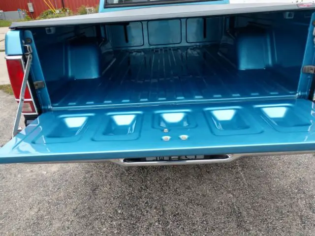 clean 1988 chevy s10 tahoe ext cab short box no rust garage stored daily driven
