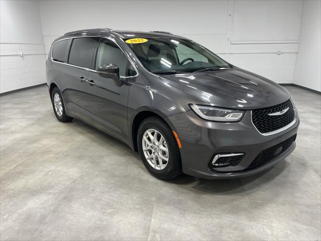 2022 chrysler pacifica touring l