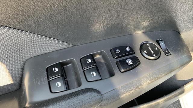 2020 hyundai accent se