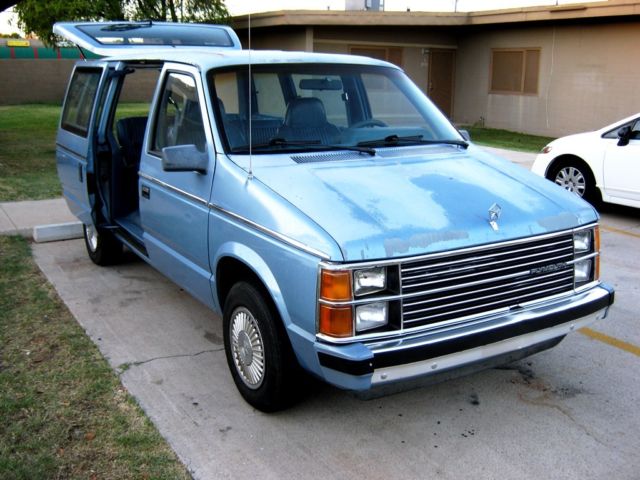 56k miles 1st generation classic dodge/chrysler plymouth voyager minivan /magic