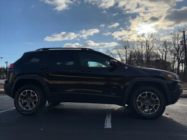 2021 jeep cherokee trailhawk