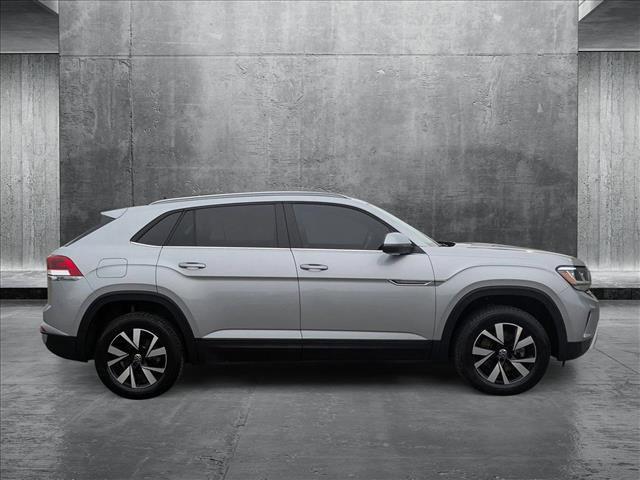 2020 volkswagen atlas cross sport t mulliner