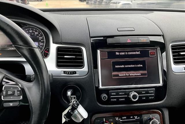 2013 volkswagen touareg sport