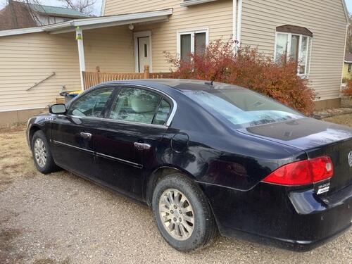 2008 buick lucerne 135,00 miles factory auto start
