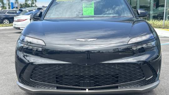2024 Genesis GV60