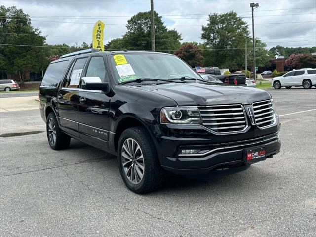 2017 lincoln navigator select