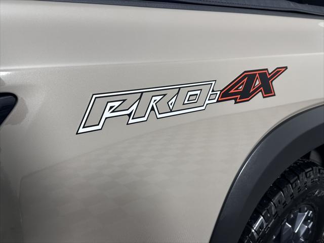 2024 nissan frontier pro-4x