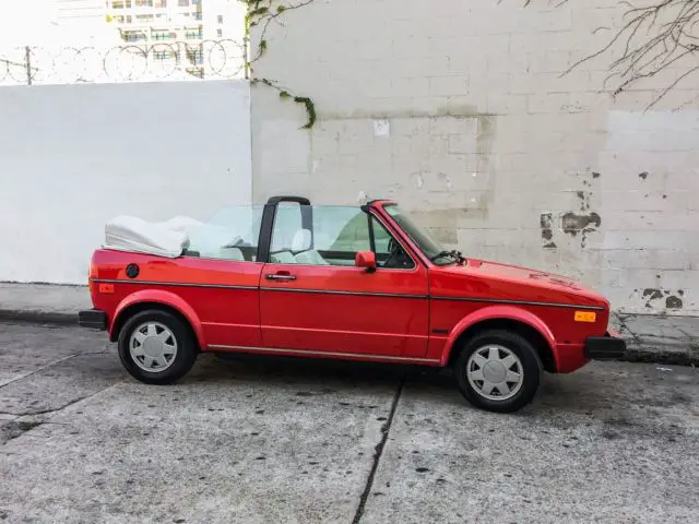 1987 vw volkswagen cabriolet excellent condition!