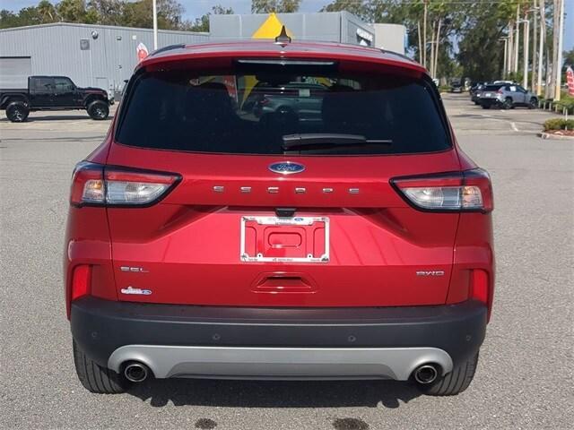 2022 ford escape sel