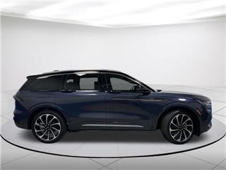 2024 Lincoln Nautilus black label