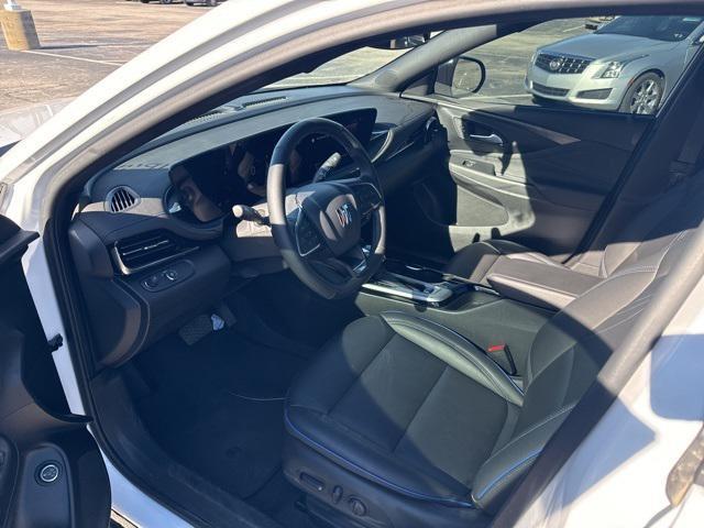 2024 buick envista sport touring fwd