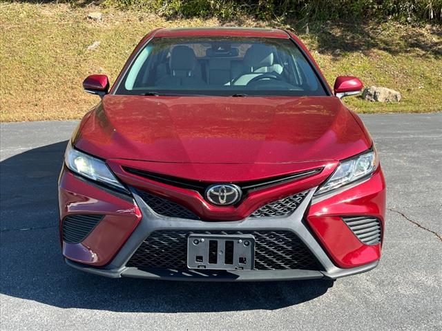 2018 toyota camry se