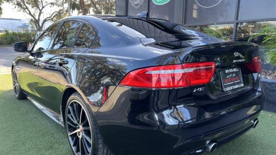 2018 Jaguar XE
