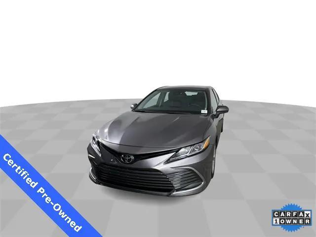 2024 toyota camry le