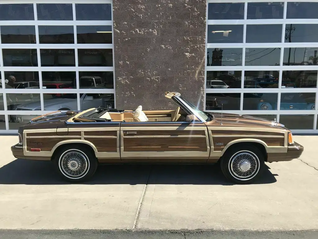 1986 chrysler le baron mark cross town and country