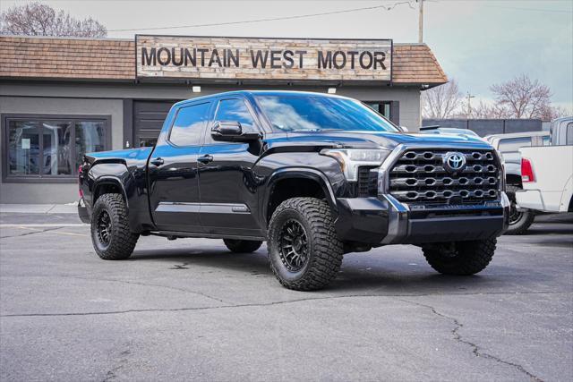 2022 toyota tundra hybrid platinum