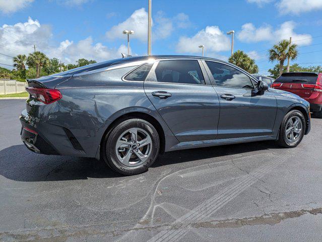 2024 kia k5 lxs