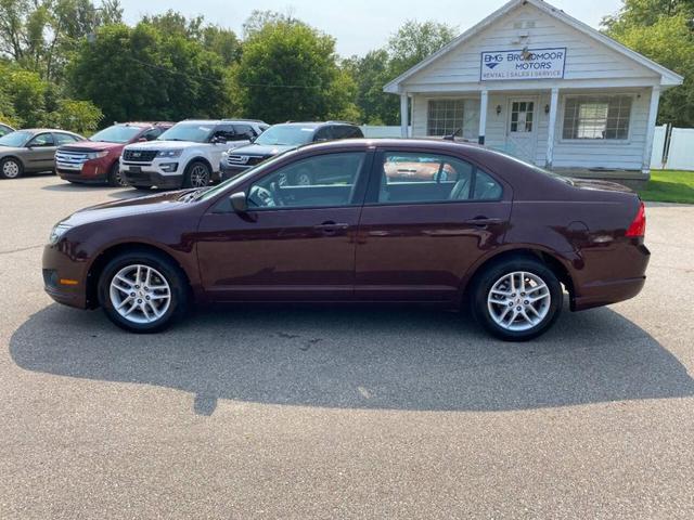 2012 ford fusion se