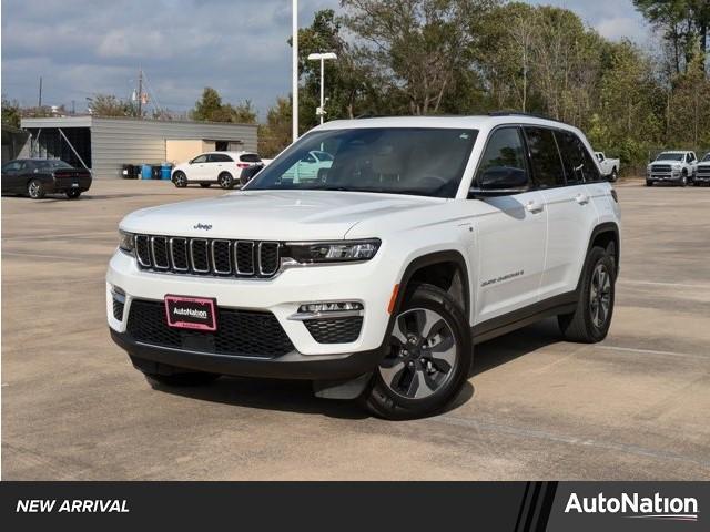2022 jeep grand cherokee 4xe base