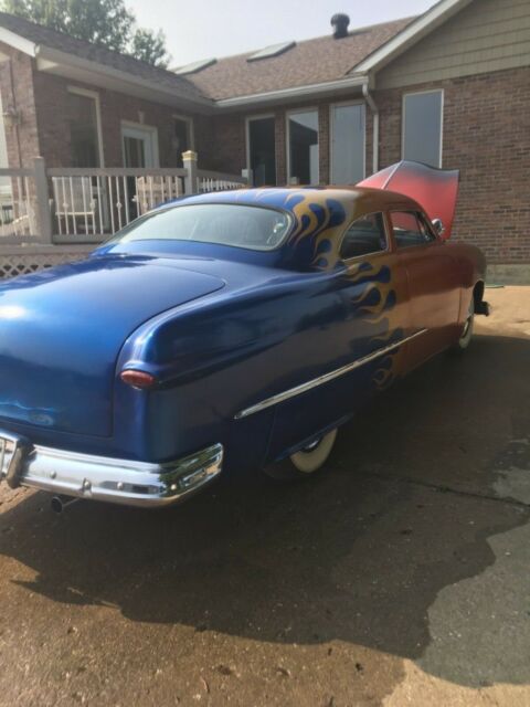 1951 ford chop top 2 door crown vic