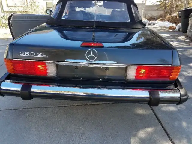 mercedes-benz 560 sl-class