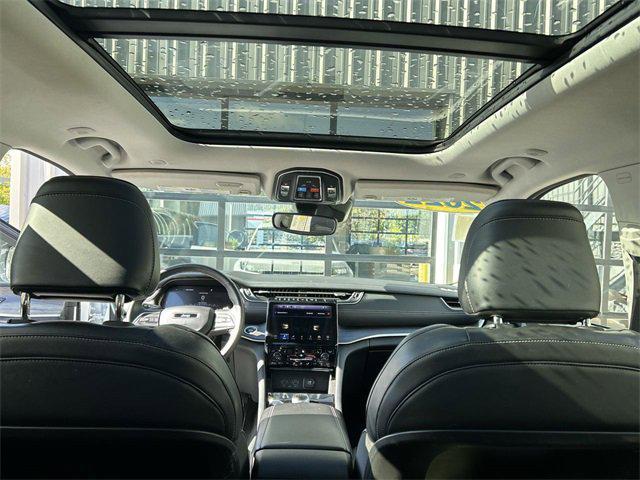 2022 jeep grand cherokee limited x