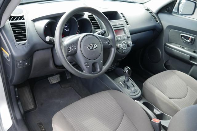 2013 kia soul base