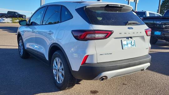 2025 Ford Escape