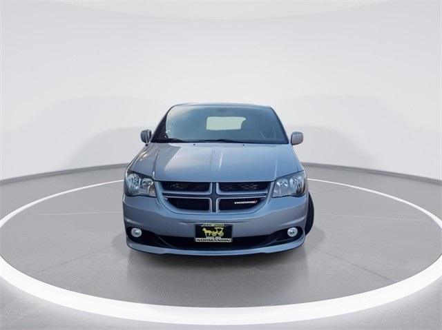 2019 dodge grand caravan gt