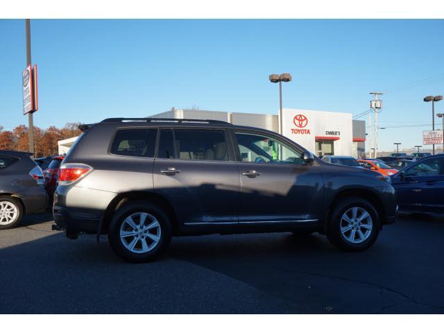 2012 toyota highlander se awd se 4dr suv for sale in augusta, maine
