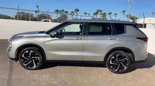 2022 Mitsubishi Outlander
