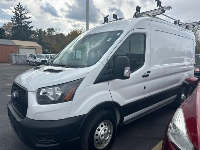 2021 ford transit-150 base