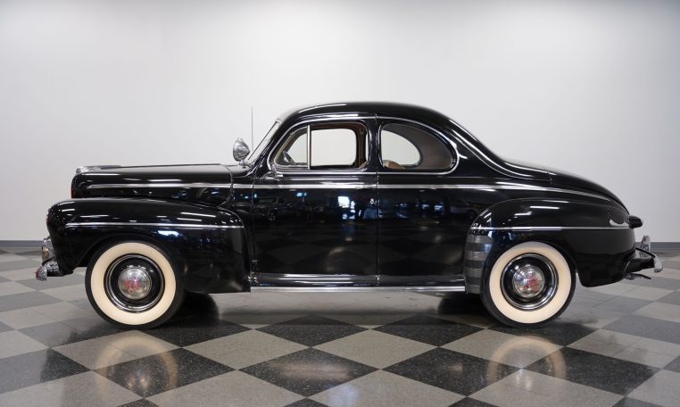 1946 ford super deluxe business coupe