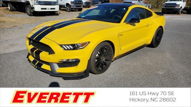 2017 ford shelby gt350 base