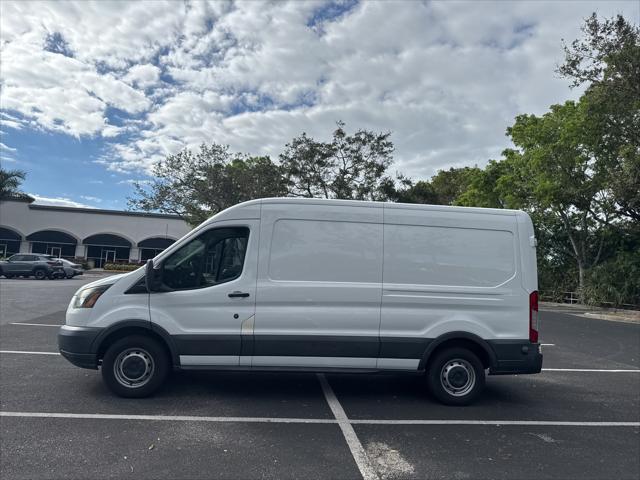 2015 ford transit-150 base