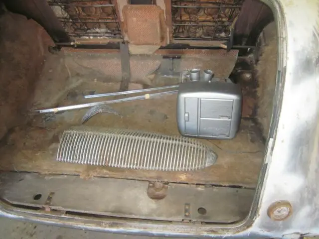 1939 cadillac lasalle 4-door sedan