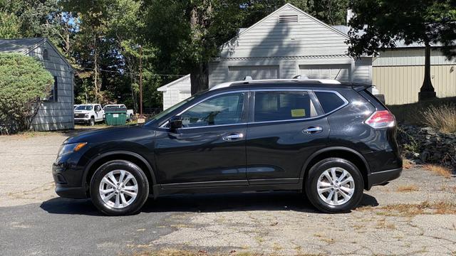 2016 nissan rogue sv